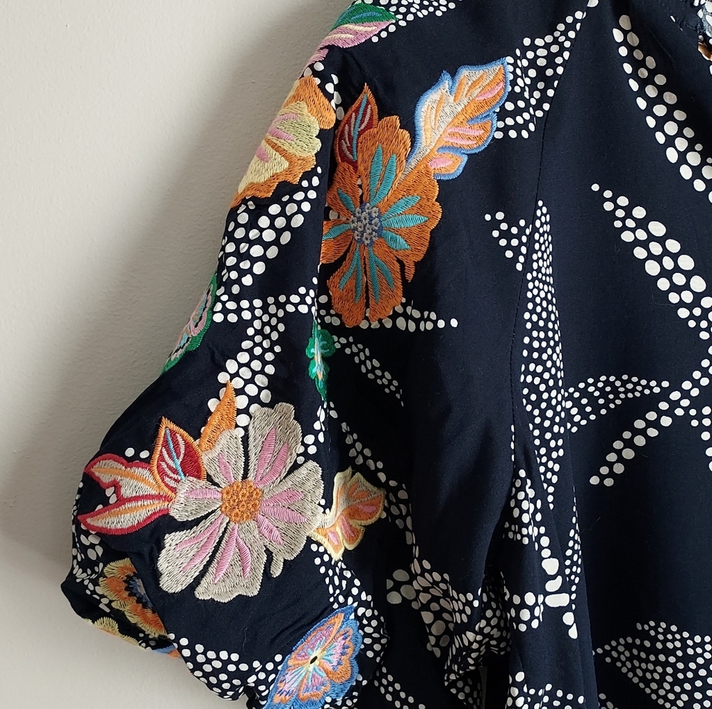 THML Print Embroidered Puff Sleeve Top Popover Blouse Size Small Tassels - Picture 5 of 10
